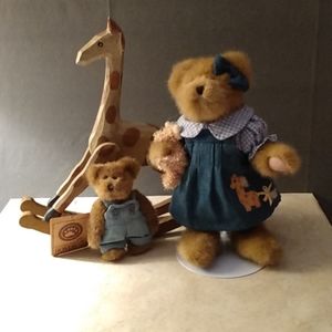Boyd's Bears Set of 3 Hayley & Austin w/Stretch